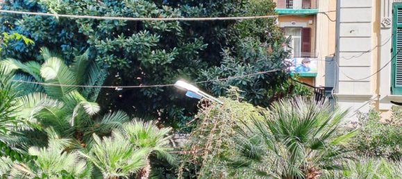 6 rooms Apartment in Naples, Italy No. 31548 4