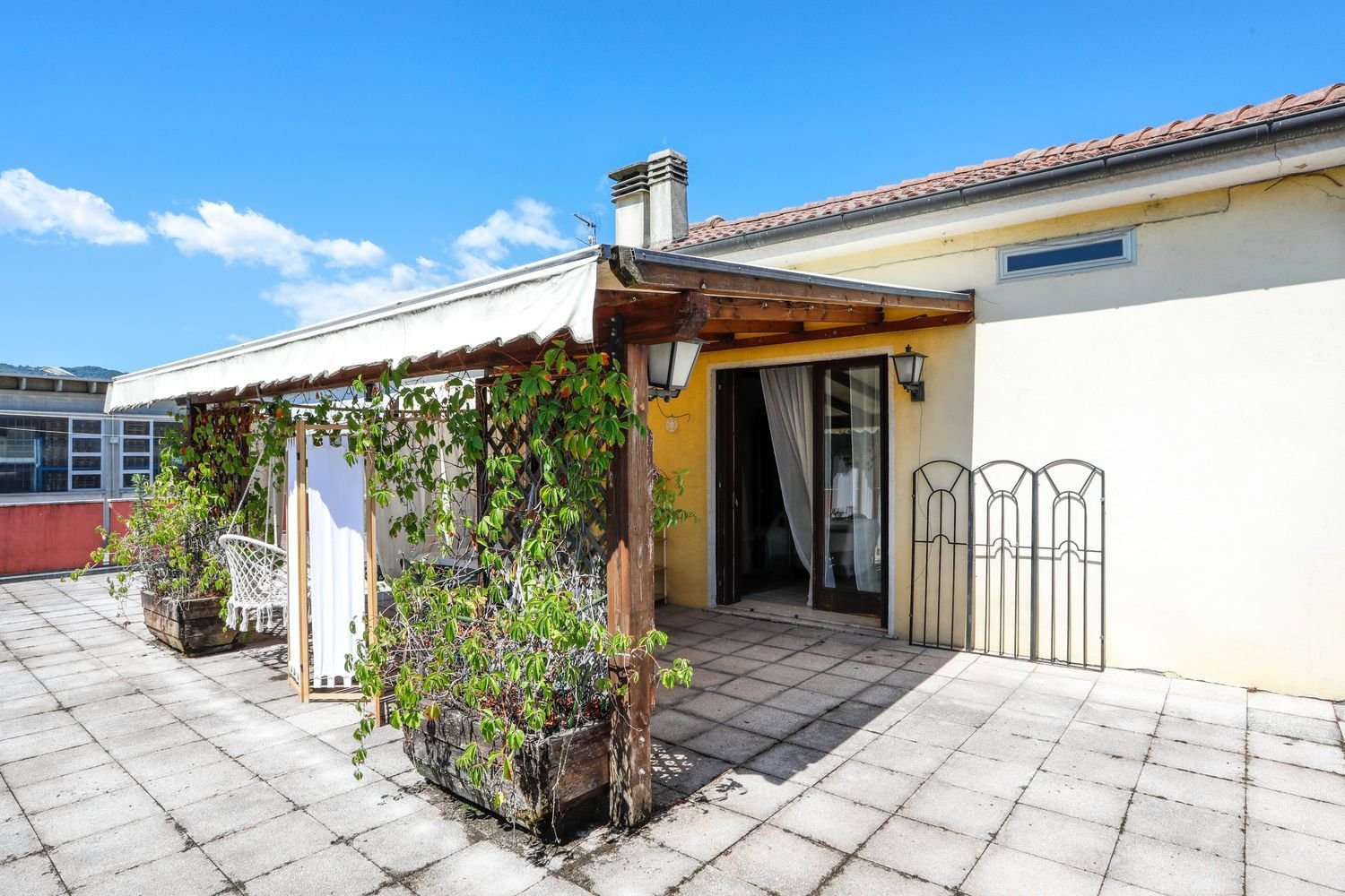 5-Zimmer Wohnung in San Vito di Leguzzano, Italy, Nr. 301754