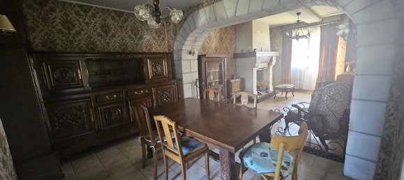 3 bedrooms House in Evreux, France No. 356222 4