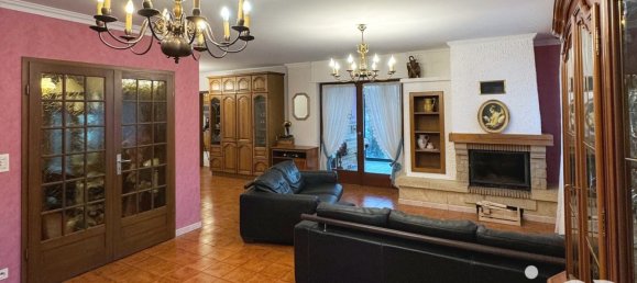 5 bedrooms House in Yutz, France No. 257923 2