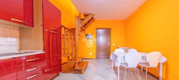 2 bedrooms Apartment in Rome, Italy No. 57345 3