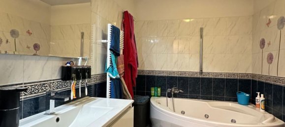 Apartamento T4 em Monteroni d'Arbia, Italy N.º 319381 6