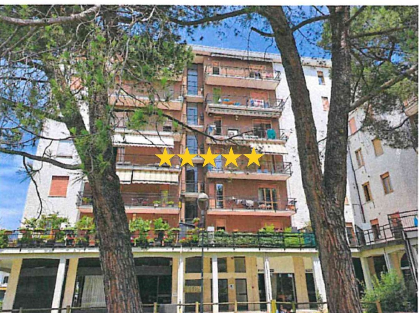 Apartamento de 4 habitaciónes en Trescore Balneario, Italy No. 4924