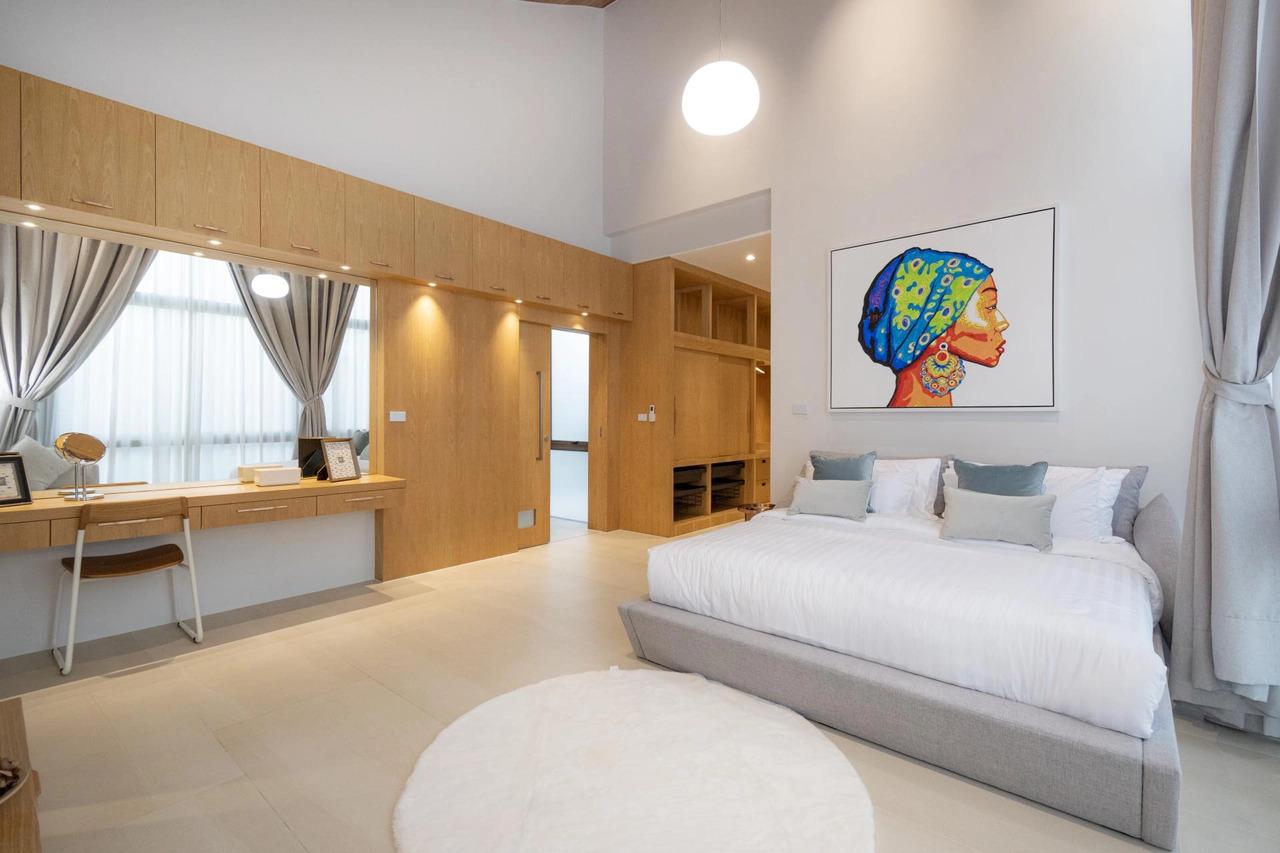 5 bedrooms Penthouse in Phuket, Thailand No. 24625