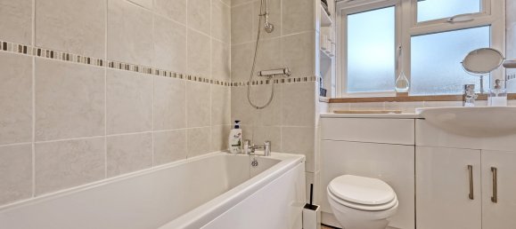  Apartment in Brentwood, United Kingdom No. 2217 13