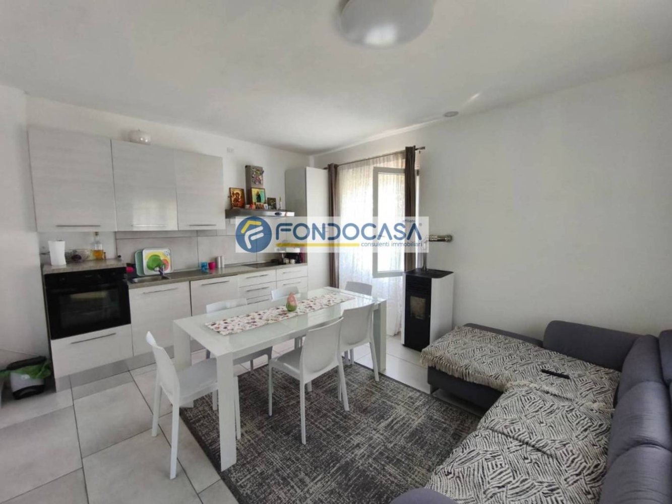 4 غرف نوم فيلا في Soiano del Lago, Italy رقم 320027