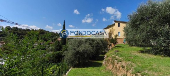 4 غرف نوم فيلا في Soiano del Lago, Italy رقم 320027 16