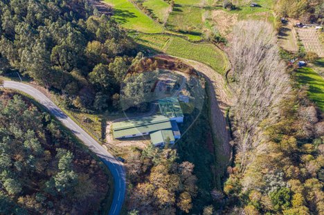 705m² Warehouse in Vinhos, Portugal No. 28839