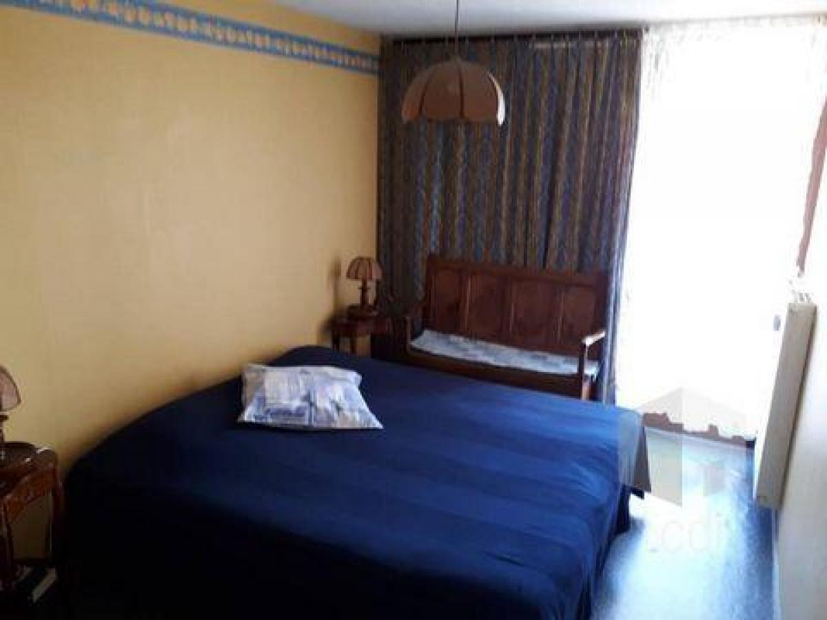 2 bedrooms Apartment in Entrecasteaux, France No. 31955