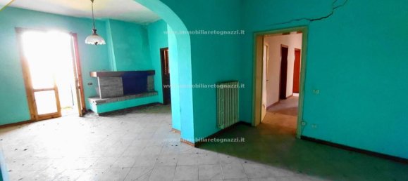 4 bedrooms House in Certaldo, Italy No. 317645 8