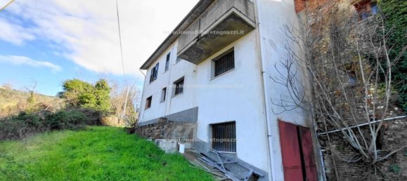 4 bedrooms House in Certaldo, Italy No. 317645 5