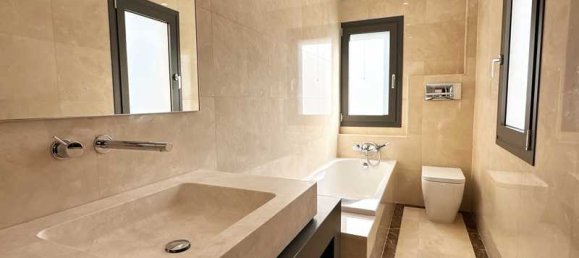 4 Schlafzimmer Villa in Latsia, Cyprus, Nr. 16753 10