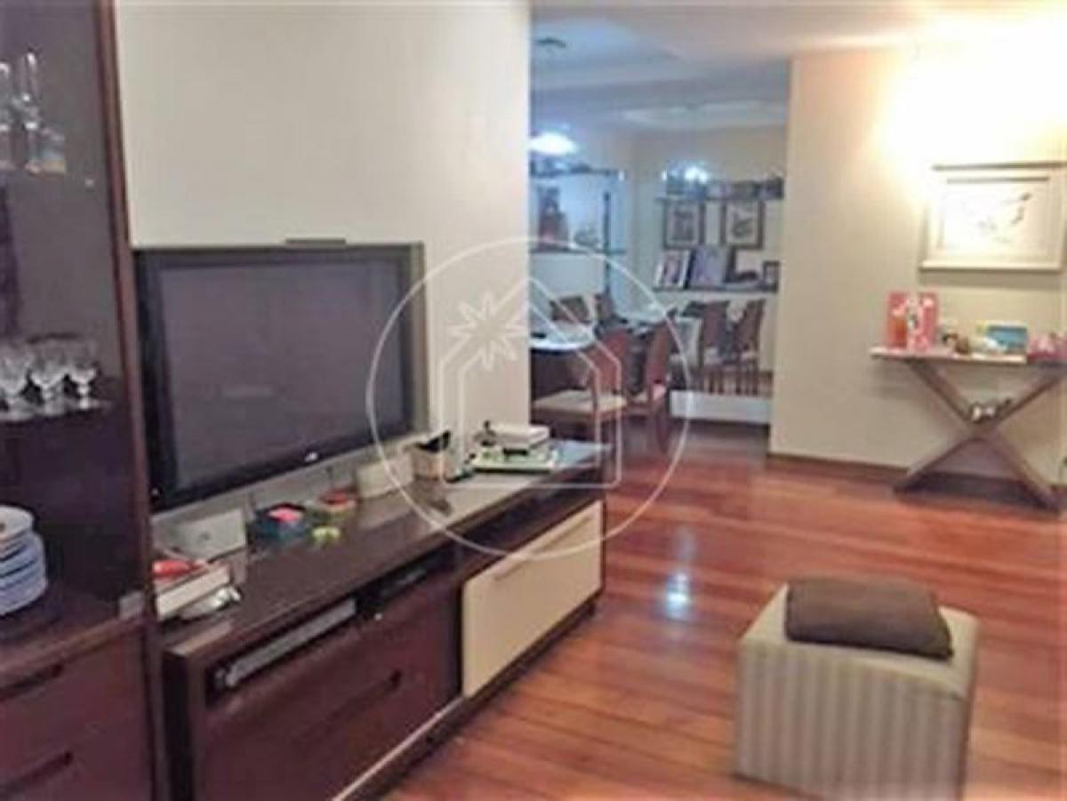 3 bedrooms Apartment in Rio de Janeiro, Brazil No. 545332
