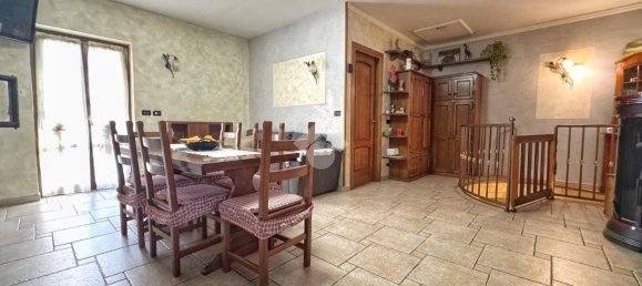 2 chambres Maison à Val della Torre, Italy No. 53283 6