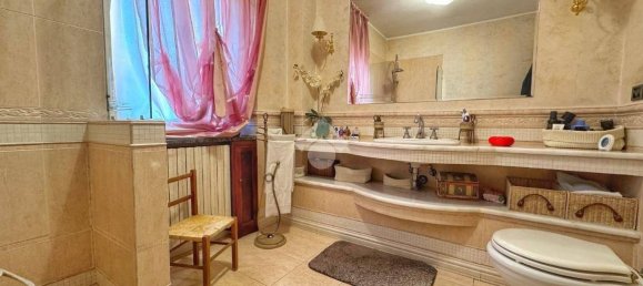 2 chambres Maison à Val della Torre, Italy No. 53283 8