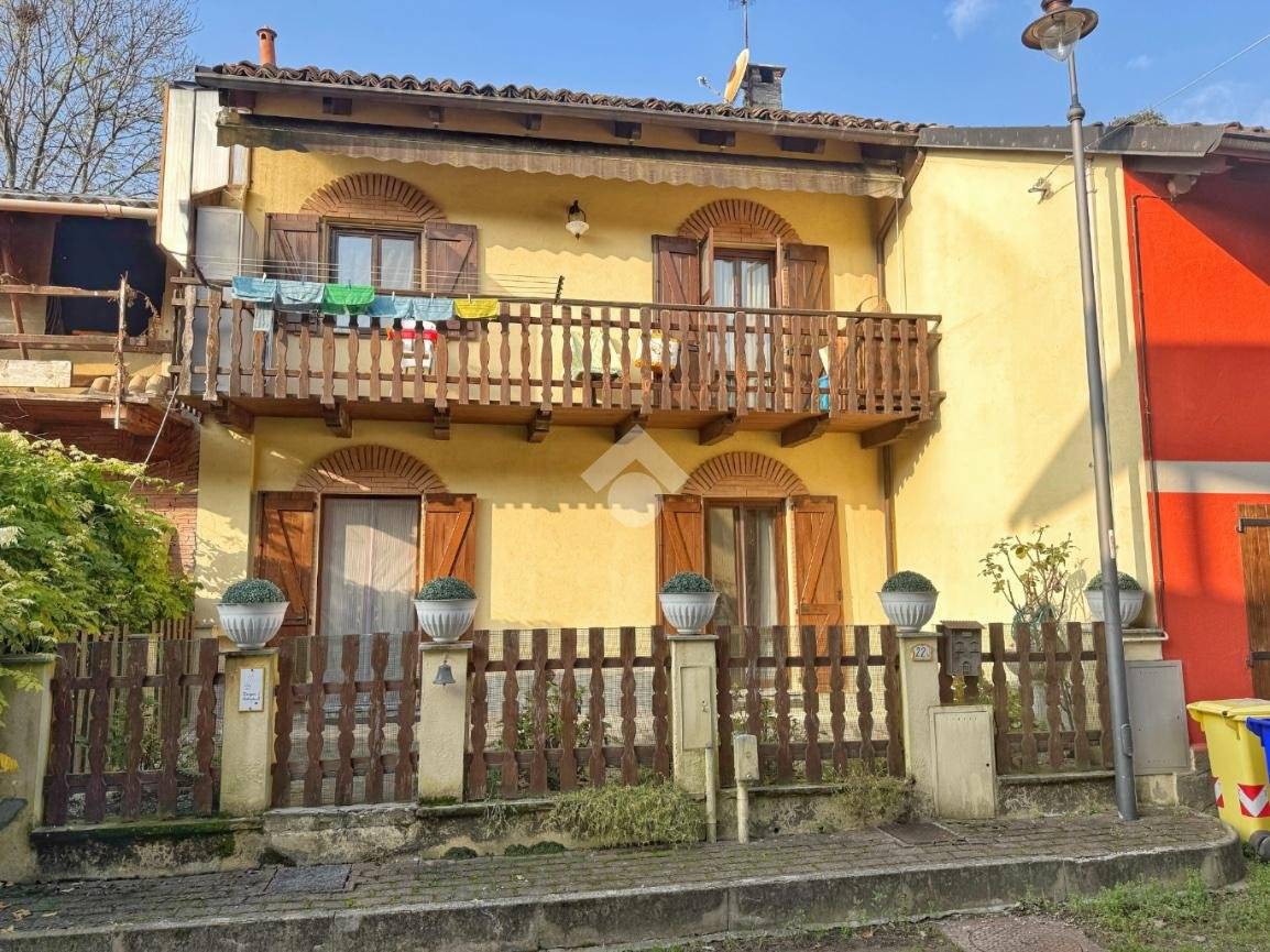 2 chambres Maison à Val della Torre, Italy No. 53283