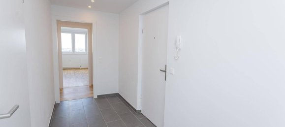 4 rooms Apartment in Simmering, Austria No. 210159 3