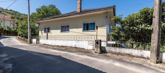 3 bedrooms House in Mondim de Basto, Portugal No. 187535 3