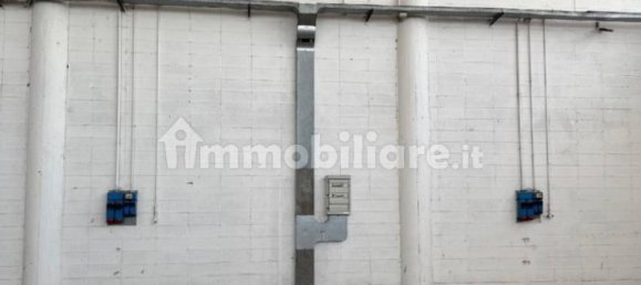 Склад с 1 комнатой в Кревалькоре, Италия № 265013 4