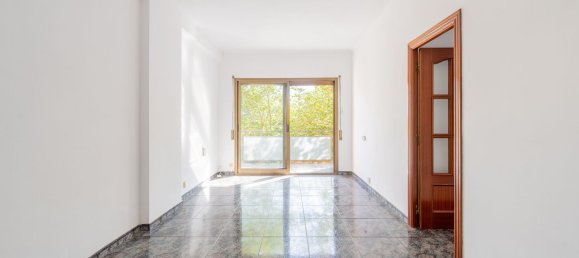 4 bedrooms Apartment in Sant Marti, Spain No. 187840 3