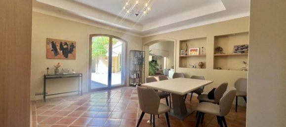 6 bedrooms Castles in Aix-en-Provence, France No. 288833 19