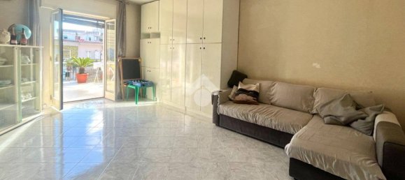 Apartamento T3 em Qualiano, Italy N.º 34187 8