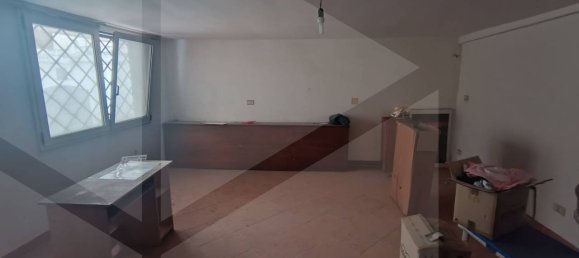 Склад с 2 комнатами в Полиньяно а Маре, Италия № 20012 14