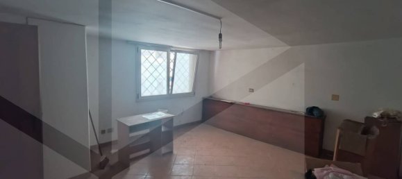 Склад с 2 комнатами в Полиньяно а Маре, Италия № 20012 15