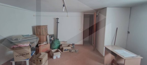 Склад с 2 комнатами в Полиньяно а Маре, Италия № 20012 18