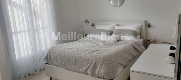 3 bedrooms House in Jallans, France No. 68991 17
