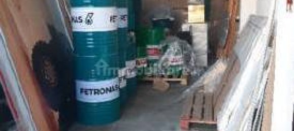 Здание с 4 спальнями в Милан, Италия № 259887 19