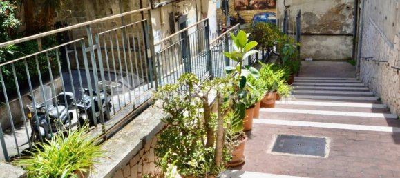 Apartamento de 1 dormitorio en Naples, Italy No. 355843 2