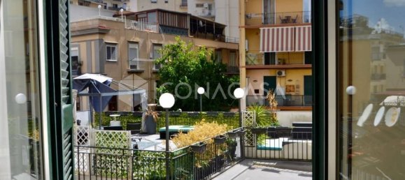 Apartamento de 1 dormitorio en Naples, Italy No. 355843 9
