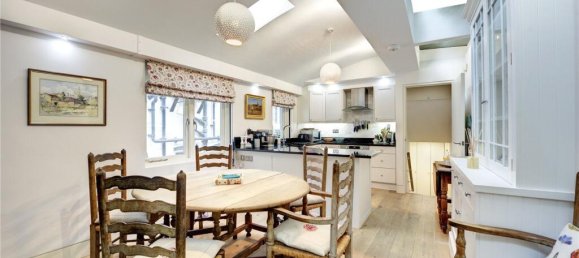 2 bedrooms Apartment in London, United Kingdom No. 5489 8