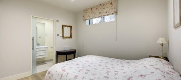 2 bedrooms Apartment in London, United Kingdom No. 5489 10