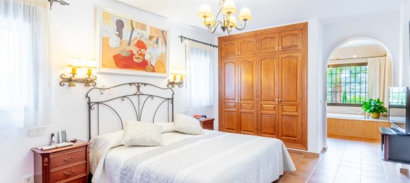 5 bedrooms Villa in Benissa, Spain No. 83103 16