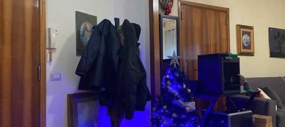 6 rooms Apartment in Gualdo Tadino, Italy No. 125351 5