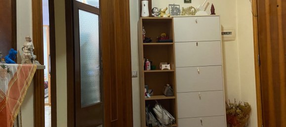 6 rooms Apartment in Gualdo Tadino, Italy No. 125351 12
