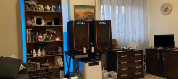 6 rooms Apartment in Gualdo Tadino, Italy No. 125351 2