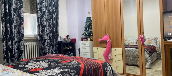 6 rooms Apartment in Gualdo Tadino, Italy No. 125351 8