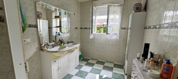 Дом с 5 спальнями в Вьен, Франция № 342323 8