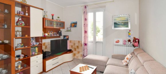 Apartamento de 3 divisões em Legnano, Italy N.º 33464 2