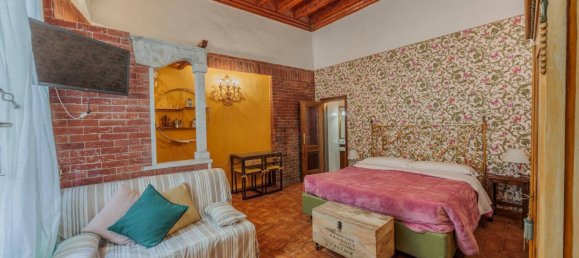 1 bedroom Apartment in Lucca, Italy No. 354227 2