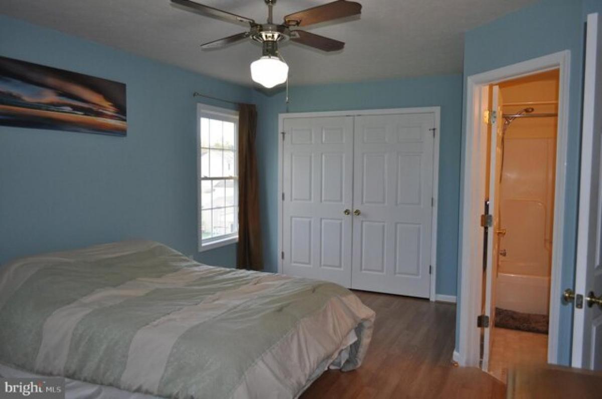 3 bedrooms House in Charles Town, USA No. 397253