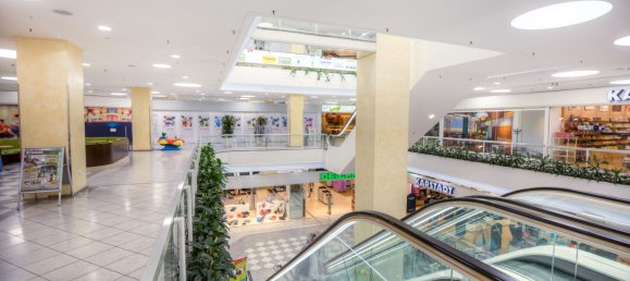 Propiedad comercial en Oberbergischer, Germany 680 m² No. 210978 2