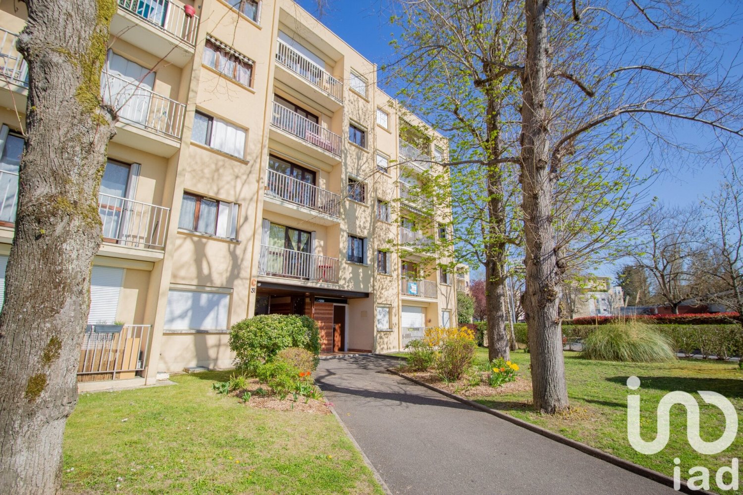 Apartamento de 3 dormitorios en Avon, France No. 324546