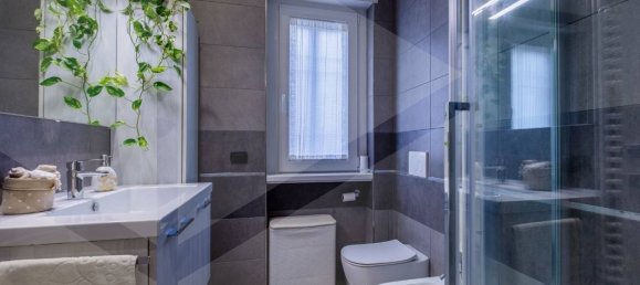 4-salle Appartement à Verona, Italy No. 24655 12