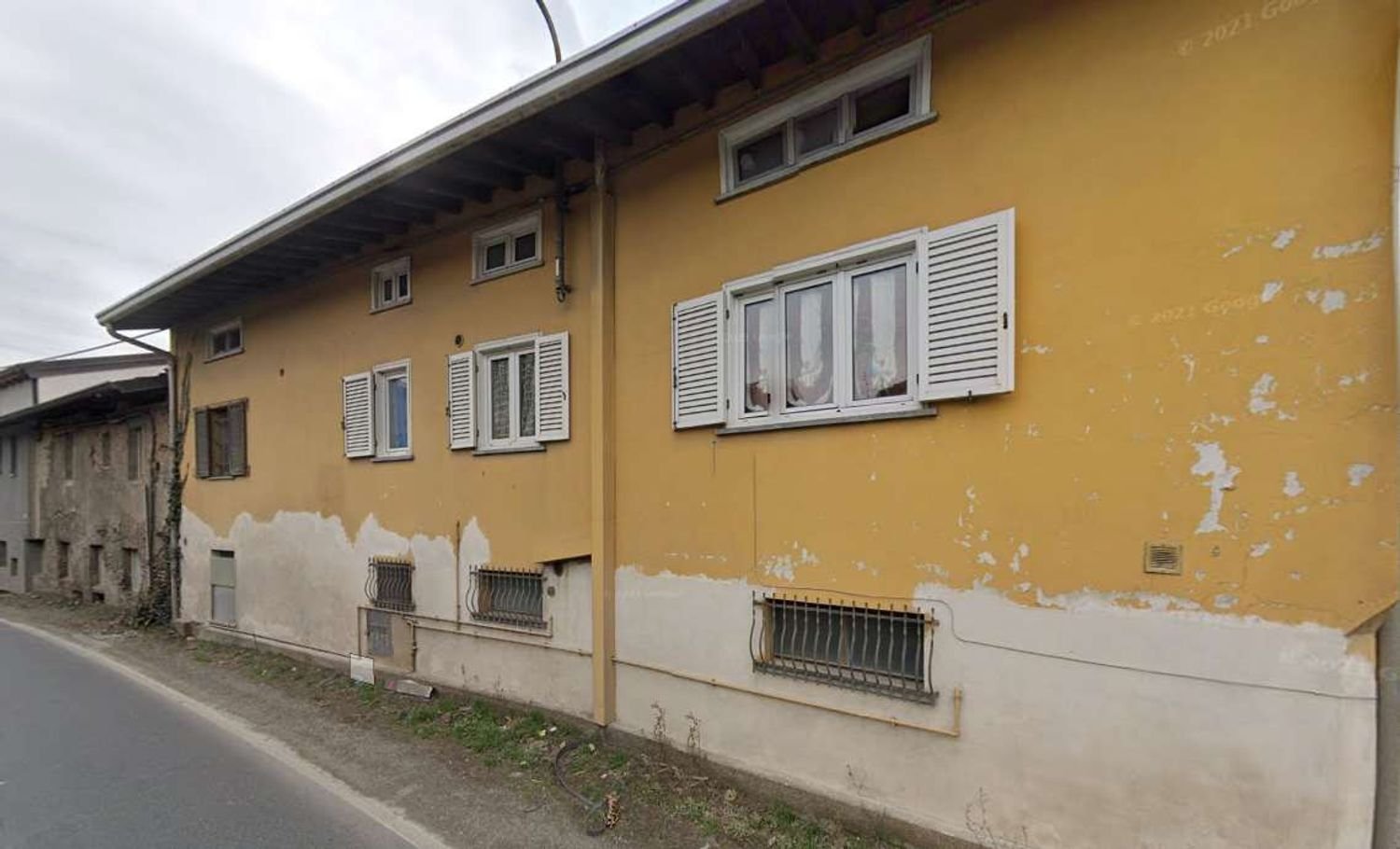 3غرفة شقة في Oleggio, Italy رقم 7506