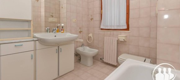 4 rooms Apartment in Grugliasco, Italy No. 38797 30