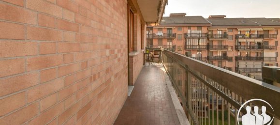 4 rooms Apartment in Grugliasco, Italy No. 38797 8